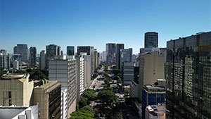 Av. Brig. Faria Lima a 12 min.